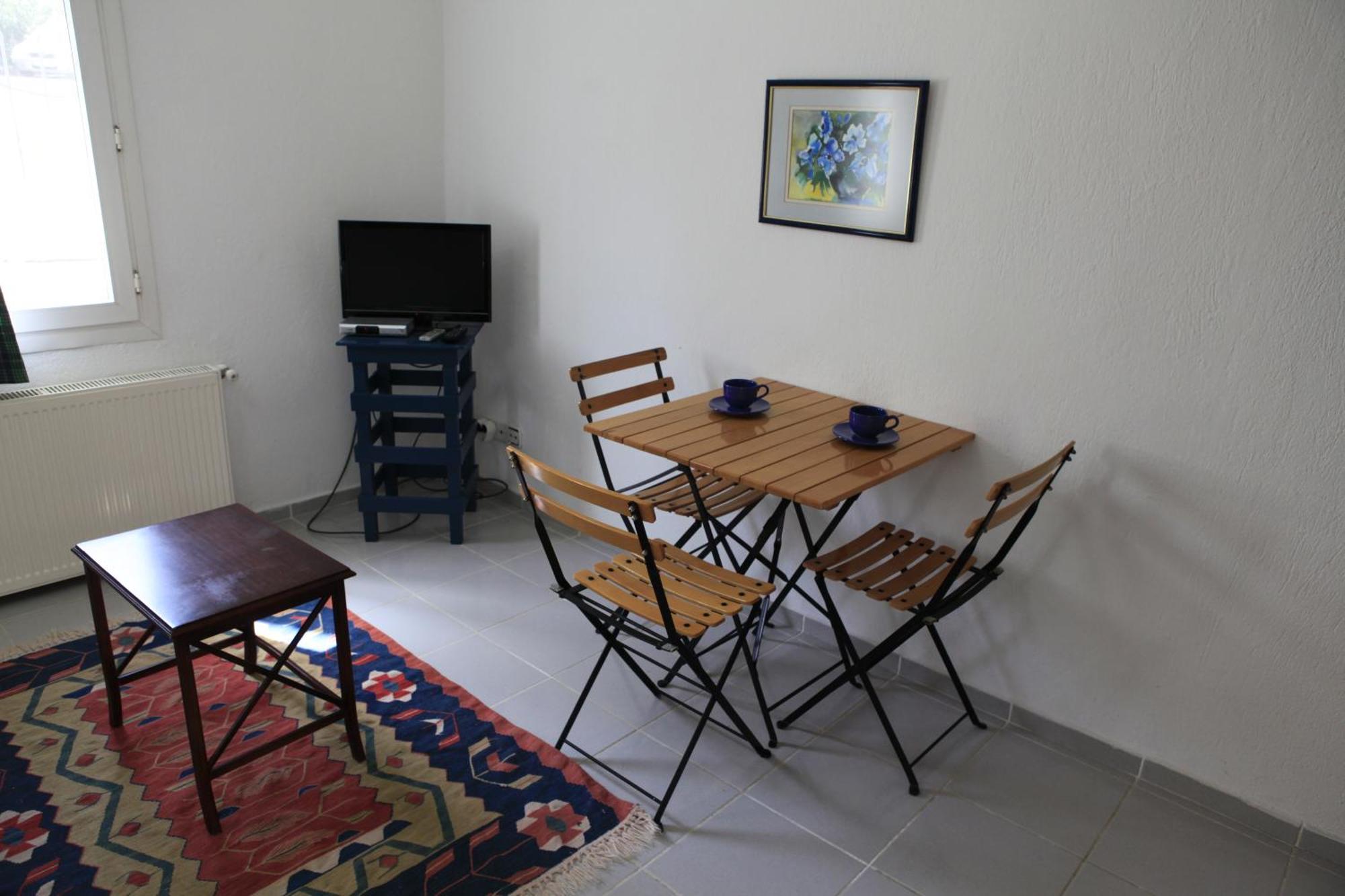 Emelce Apart Bodrum Esterno foto