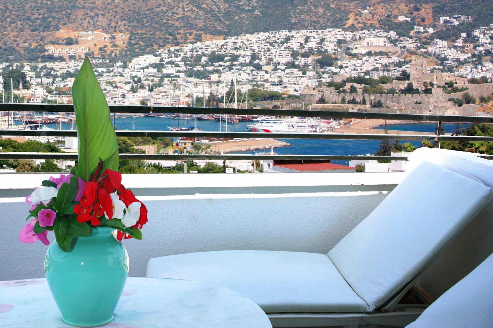 Emelce Apart Bodrum Esterno foto