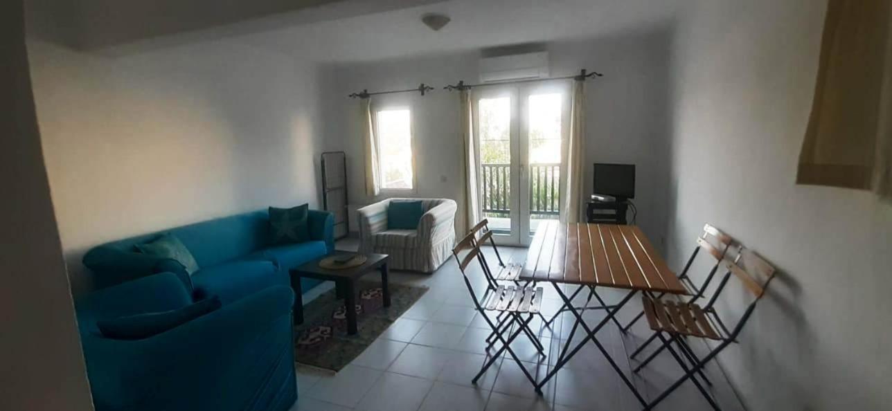 Emelce Apart Bodrum Esterno foto